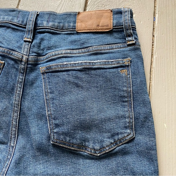 Madewell Tomboy Straight Jeans in Callan Wash Ankle Mid Rise Stretch - Picture 10 of 16